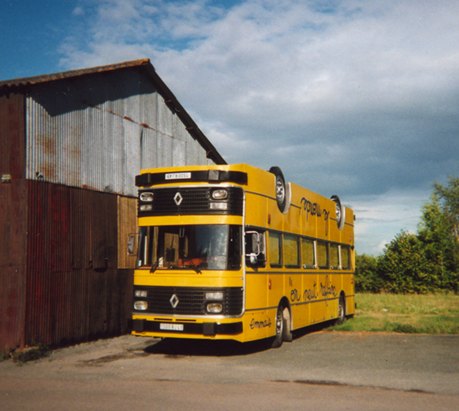 lucie lom bus emmaus 2